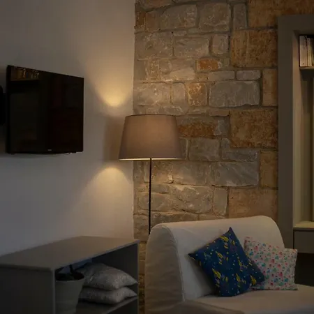 Electra Ferienhaus Stoúpa